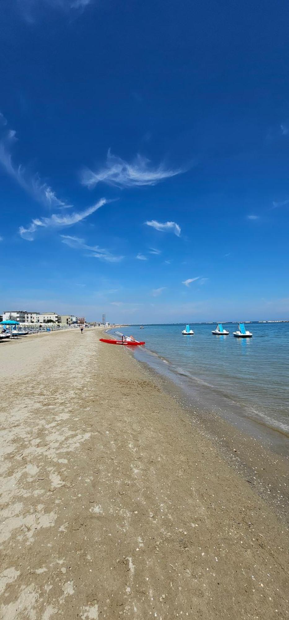 Hotel Sara Cesenatico Esterno foto