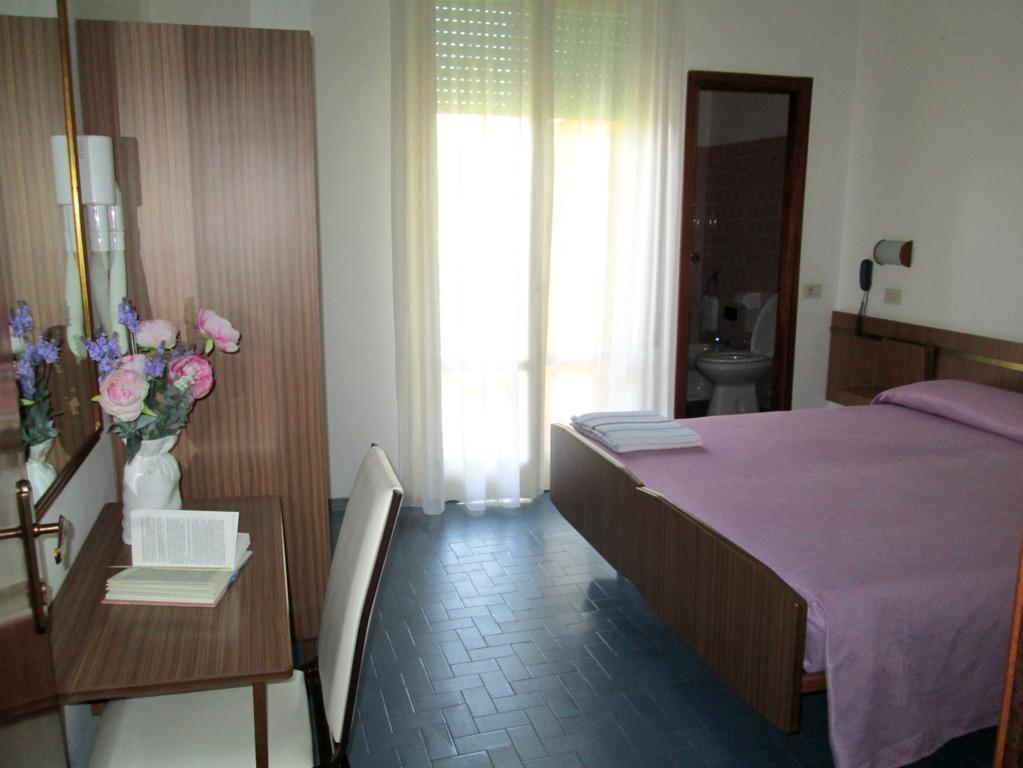 Hotel Sara Cesenatico Esterno foto
